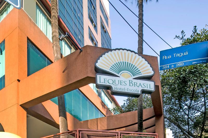 Leques Brasil Hotel Escola São Paulo Exterior foto
